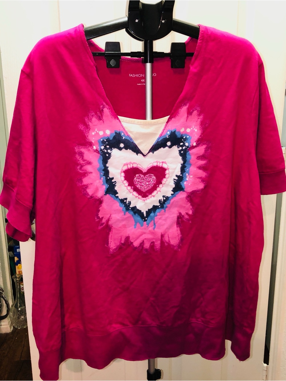 Fashion Bug Plus Size Fuchsia Heart-Print V-Neck Top